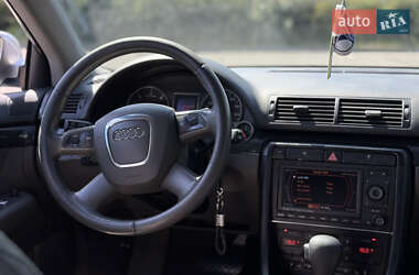 Универсал Audi A4 2002 в 