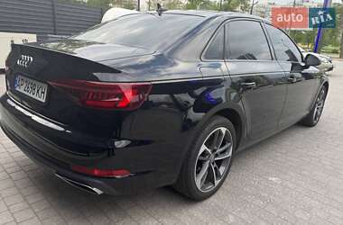 Седан Audi A4 2019 в 