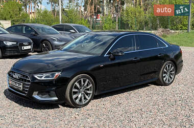 Седан Audi A4 2020 в 