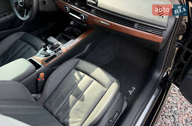 Седан Audi A4 2020 в 