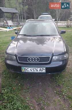 Універсал Audi A4 1998 в Верховині