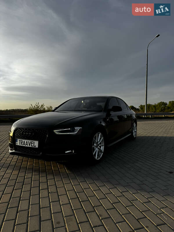 Audi A4 2015