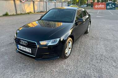 Седан Audi A4 2017 в Києві