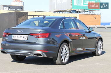 Седан Audi A4 2019 в 