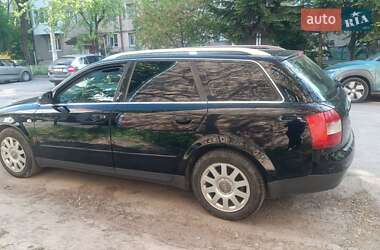 Универсал Audi A4 2002 в 