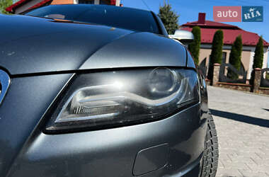 Седан Audi A4 2011 в 