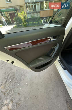 Универсал Audi A4 2010 в 