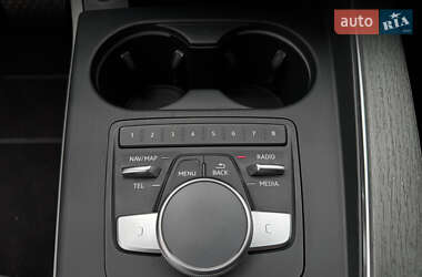 Седан Audi A4 2018 в 