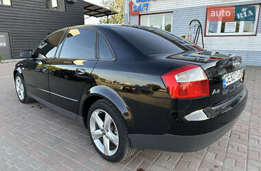 Седан Audi A4 2002 в 