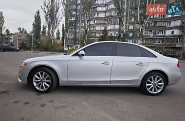 Седан Audi A4 2011 в 