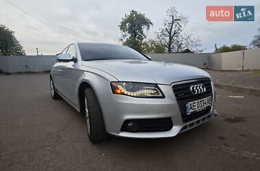 Седан Audi A4 2011 в 