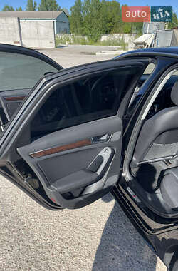 Седан Audi A4 2015 в 
