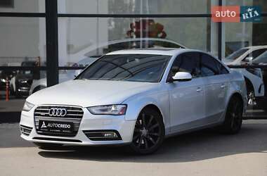 Седан Audi A4 2012 в 