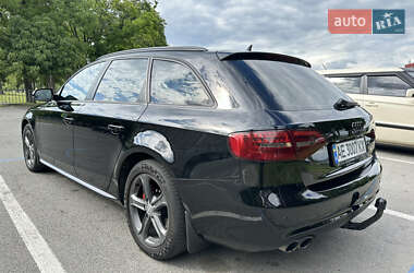 Универсал Audi A4 2013 в 