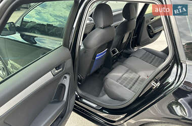 Универсал Audi A4 2013 в 