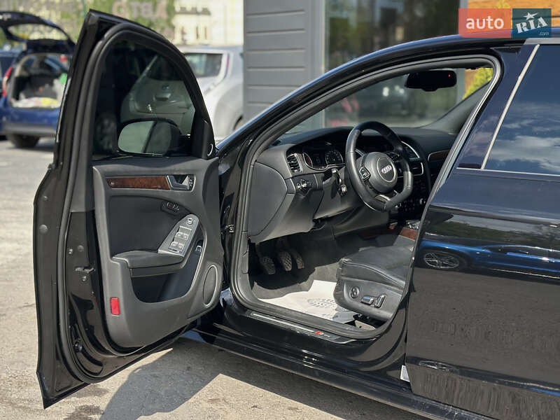 Седан Audi A4 2014 в Шептицькому