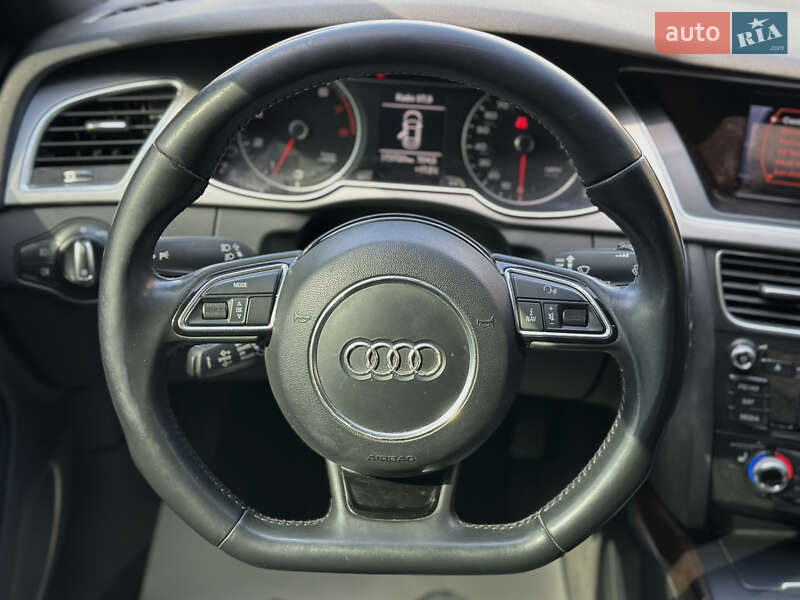Седан Audi A4 2014 в Шептицькому