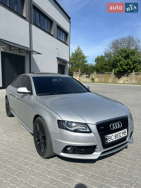 Седан Audi A4 2012 в Бориславе