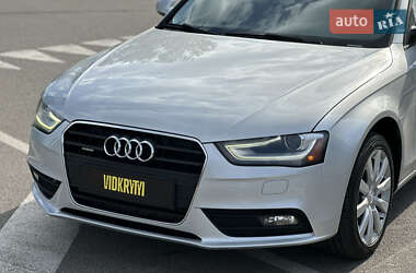 Седан Audi A4 2012 в 