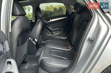 Седан Audi A4 2012 в 