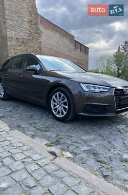 Універсал Audi A4 2018 в 