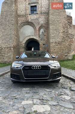 Універсал Audi A4 2018 в 