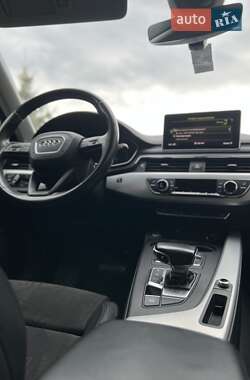Універсал Audi A4 2018 в 