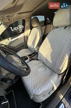 Седан Audi A4 2011 в 