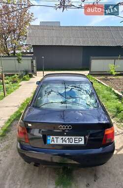 Седан Audi A4 1999 в 