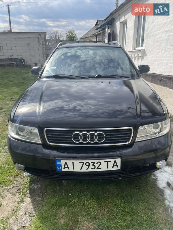 Універсал Audi A4 1999 в 