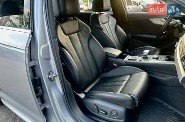 Седан Audi A4 2018 в 