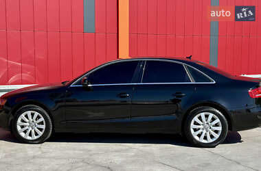 Седан Audi A4 2011 в 