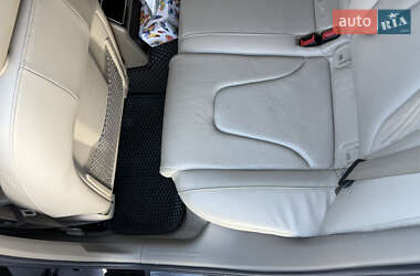 Седан Audi A4 2011 в 