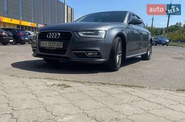 Седан Audi A4 2014 в 