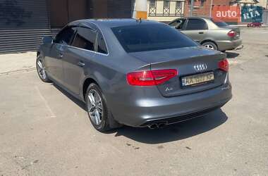 Седан Audi A4 2014 в 