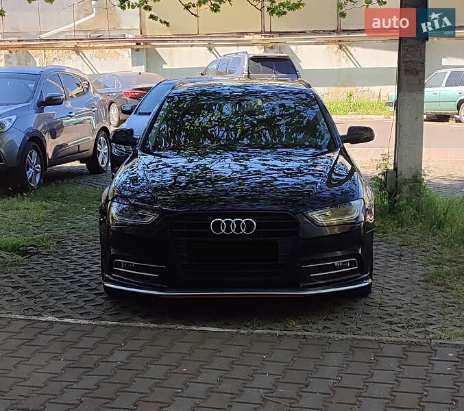 Универсал Audi A4 2013 в Одессе