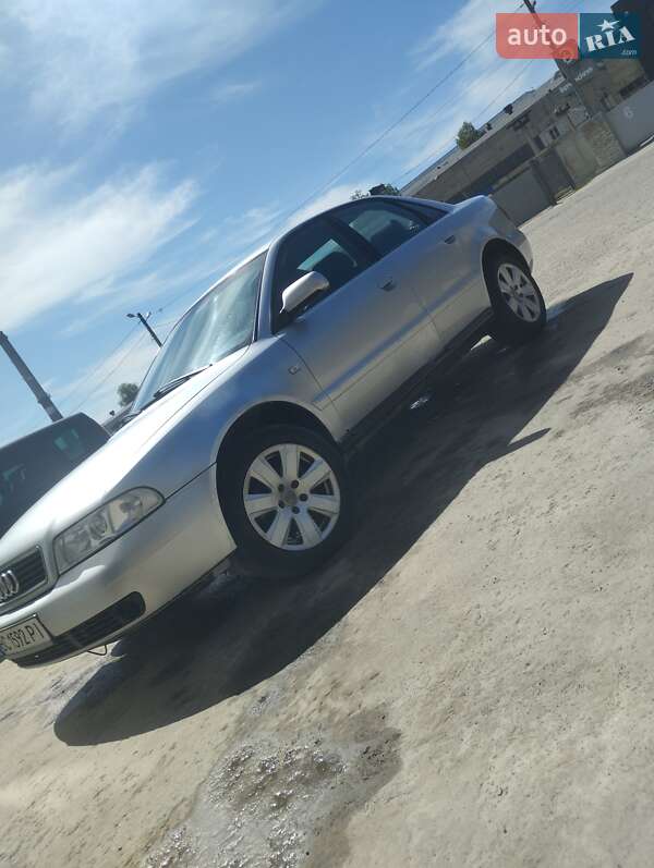 Audi A4 2000
