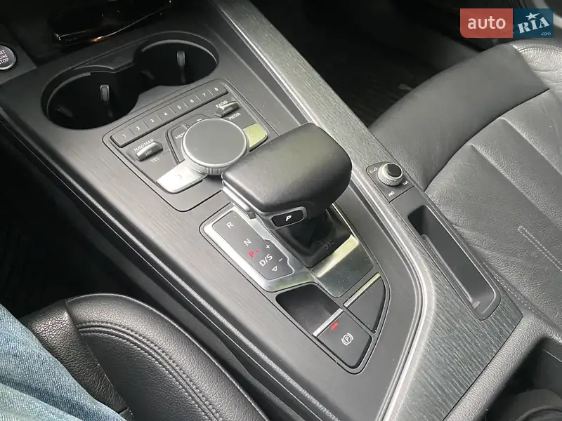Audi A4 2016 VIN WAUFNAF46HN028103 фото оголошення 10 з 66