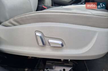 Седан Audi A4 2013 в 
