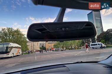 Седан Audi A4 2013 в 