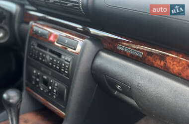 Универсал Audi A4 2000 в 