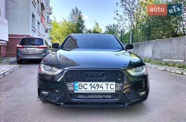 Седан Audi A4 2013 в Львові