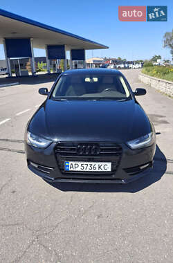 Седан Audi A4 2012 в 