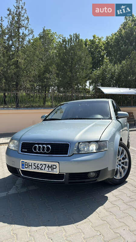 Универсал Audi A4 2002 в 