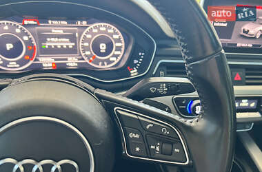 Седан Audi A4 2016 в 