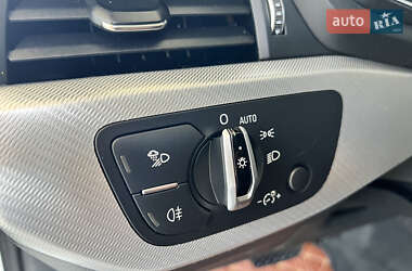 Седан Audi A4 2016 в 