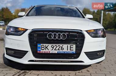 Седан Audi A4 2013 в 