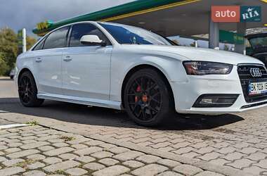 Седан Audi A4 2013 в 