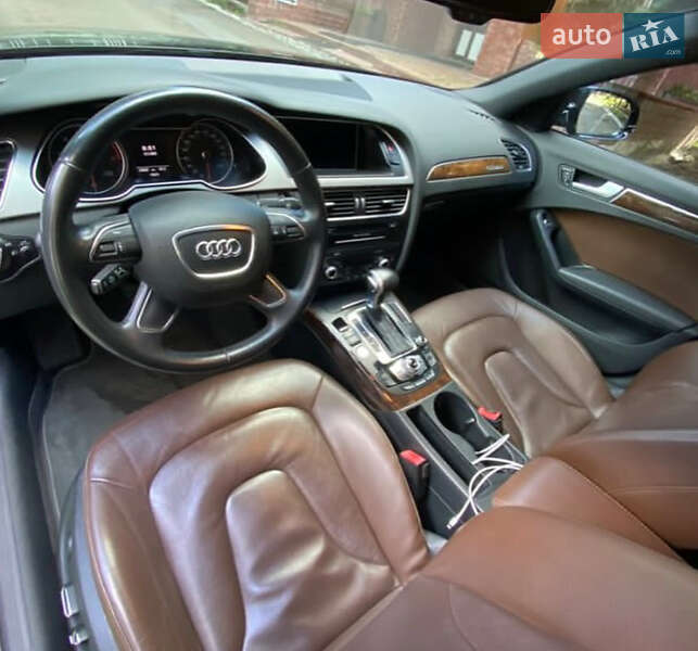 Седан Audi A4 2012 в Киеве фото 7 Седан Audi A4 2012 в Киеве