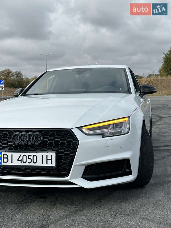 Седан Audi A4 2017 в Полтаві